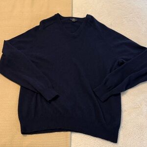 Brooks Brothers “346” Men's Deep Blue V-Neck Sweater